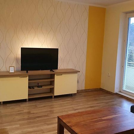 Lakeview Apartments Pöstyén Kültér fotó