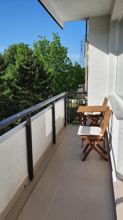 Lakeview Apartments Pöstyén Kültér fotó