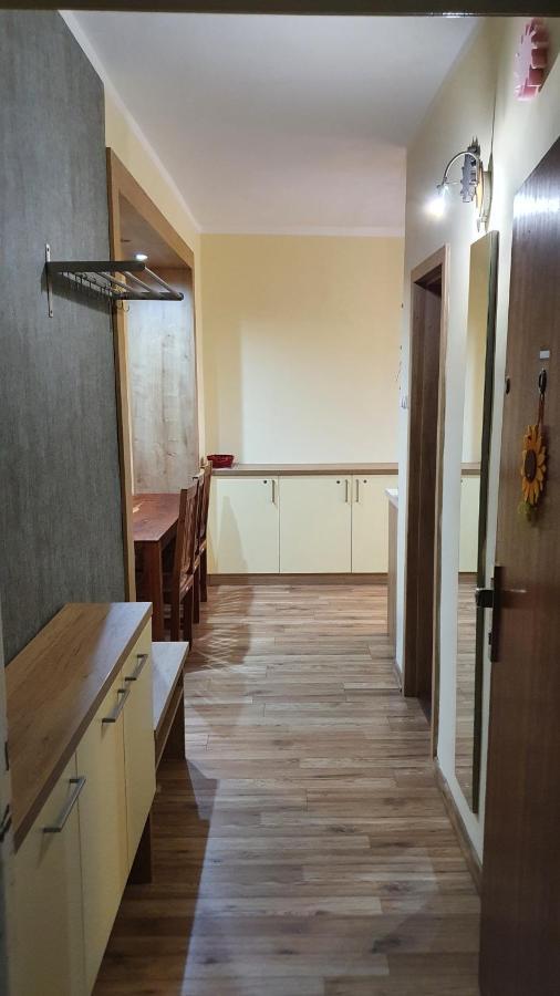 Lakeview Apartments Pöstyén Kültér fotó