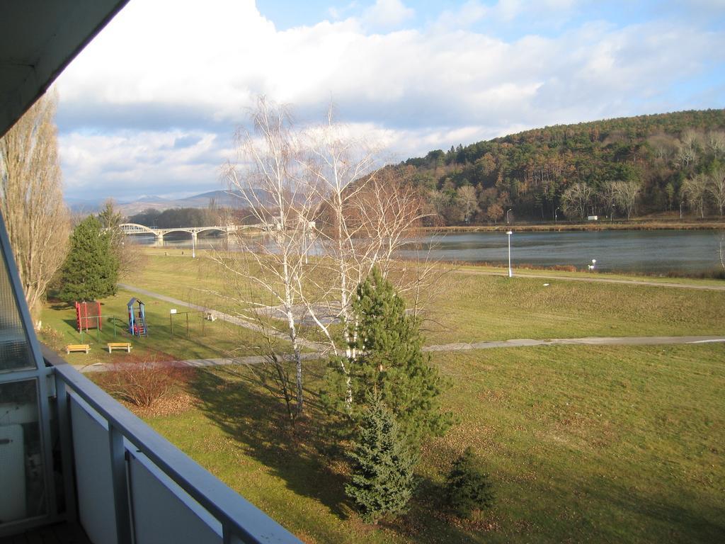 Lakeview Apartments Pöstyén Szoba fotó